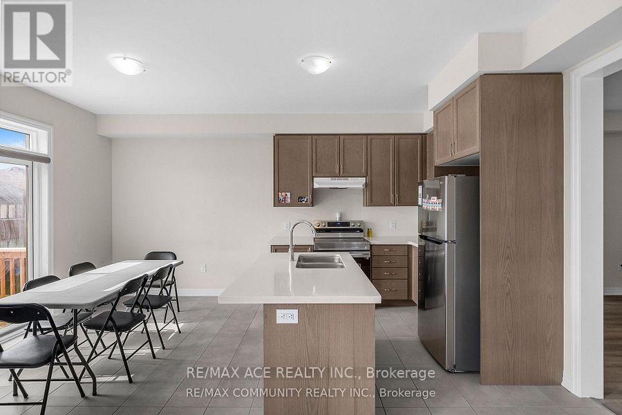 75 Ed Ewert Avenue, Clarington (Newcastle), Ontario  L1B 0W7 - Photo 16 - E12884850