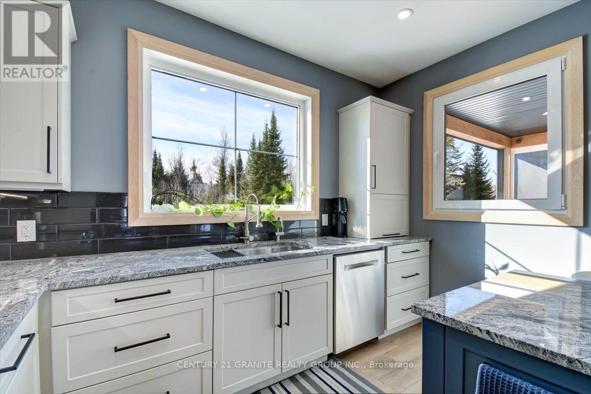 10 Bancroft Ridge Drive, Bancroft (Bancroft Ward), Ontario  K0L 1C0 - Photo 12 - X12885754