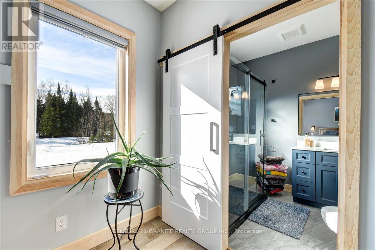 10 Bancroft Ridge Drive, Bancroft (Bancroft Ward), Ontario  K0L 1C0 - Photo 15 - X12885754