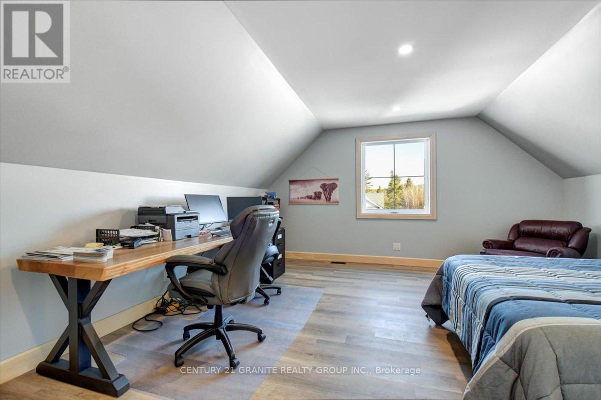 10 Bancroft Ridge Drive, Bancroft (Bancroft Ward), Ontario  K0L 1C0 - Photo 18 - X12885754