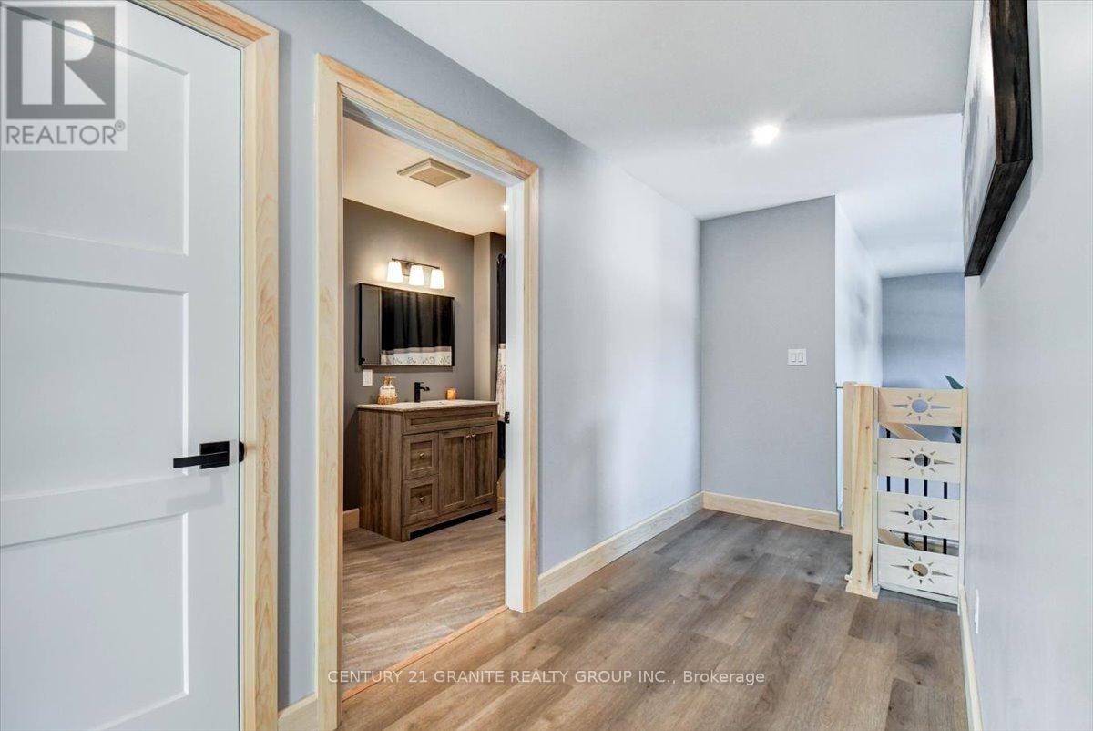 10 Bancroft Ridge Drive, Bancroft (Bancroft Ward), Ontario  K0L 1C0 - Photo 20 - X12885754