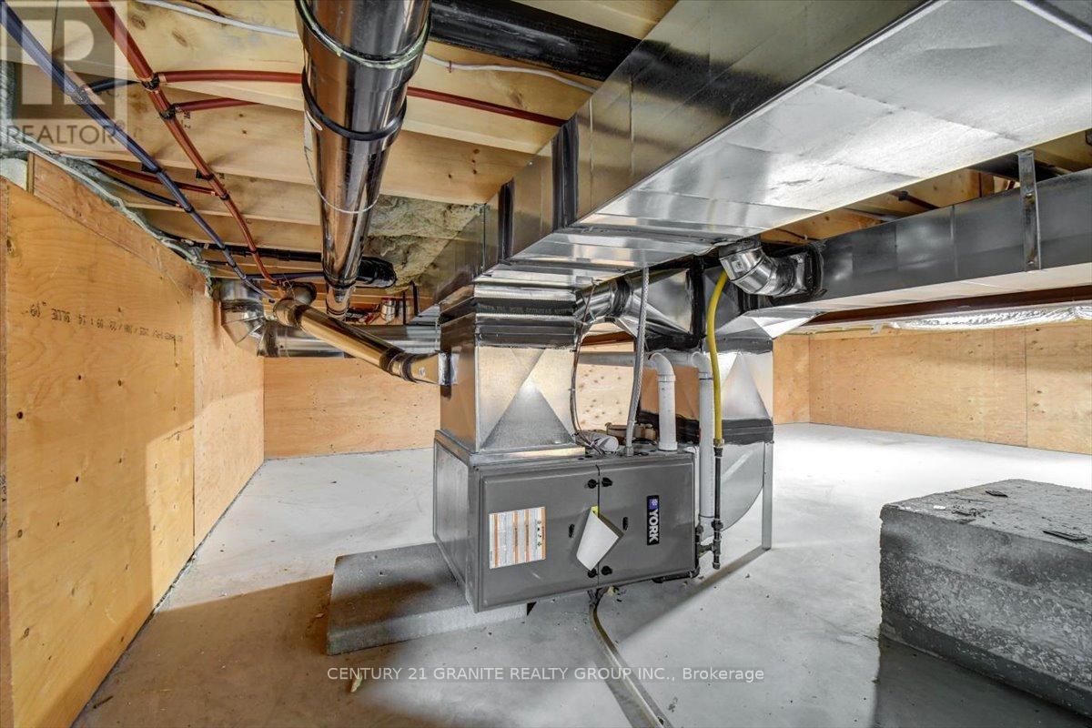 10 Bancroft Ridge Drive, Bancroft (Bancroft Ward), Ontario  K0L 1C0 - Photo 23 - X12885754