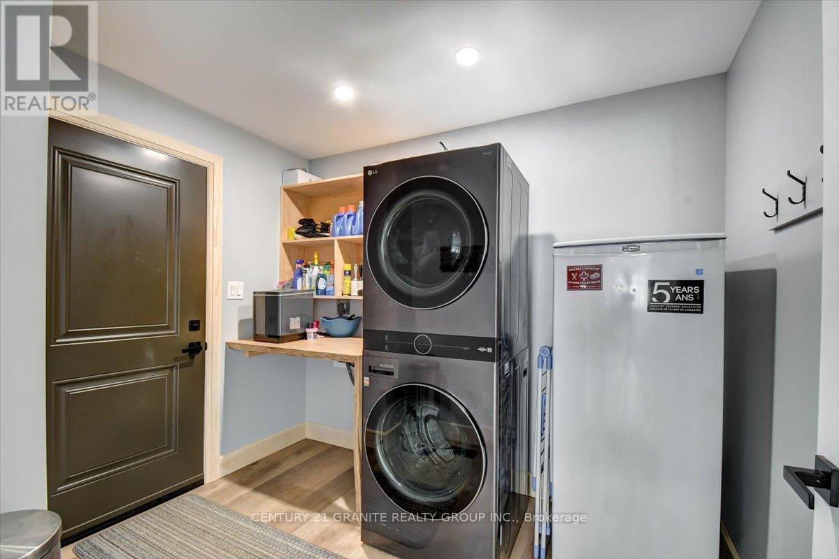 10 Bancroft Ridge Drive, Bancroft (Bancroft Ward), Ontario  K0L 1C0 - Photo 27 - X12885754