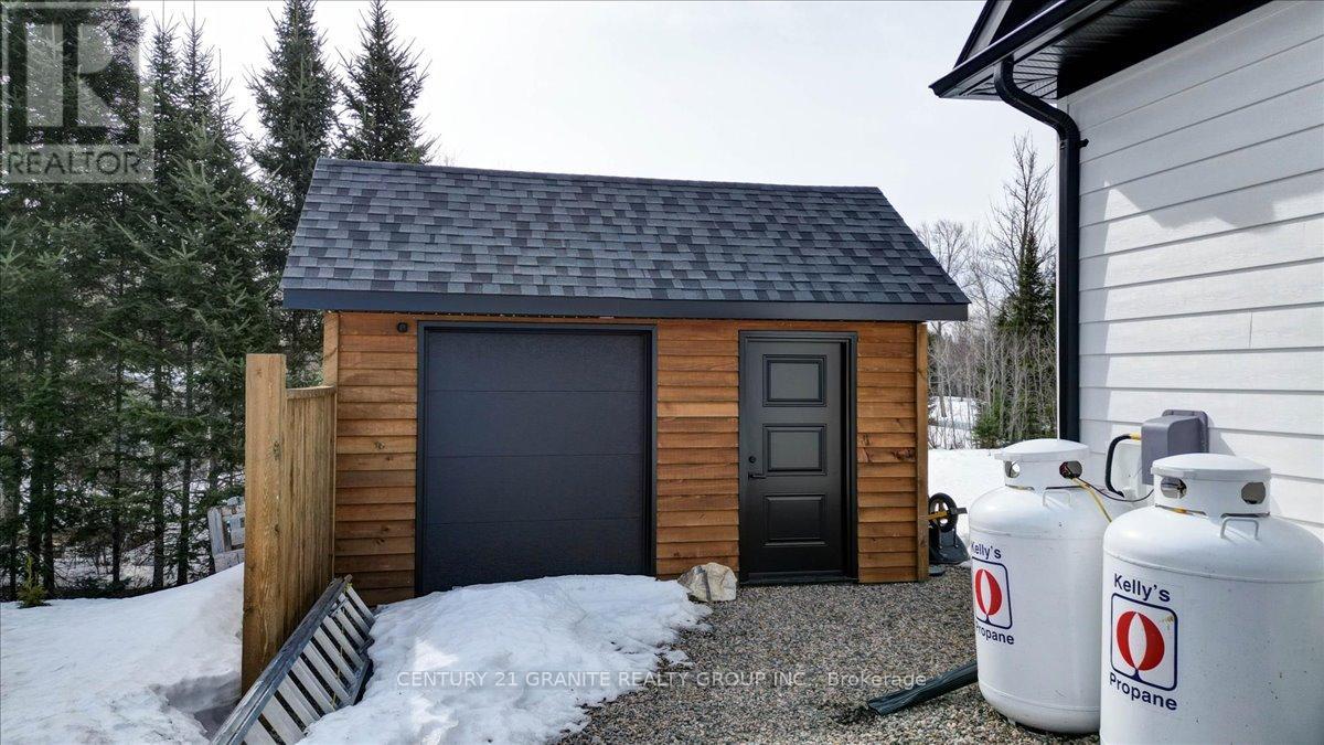 10 Bancroft Ridge Drive, Bancroft (Bancroft Ward), Ontario  K0L 1C0 - Photo 41 - X12885754