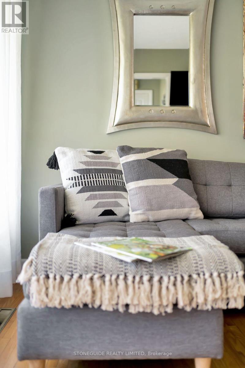 5 Armour Court, Kawartha Lakes (Lindsay), Ontario  K9V 1N9 - Photo 6 - X12885818