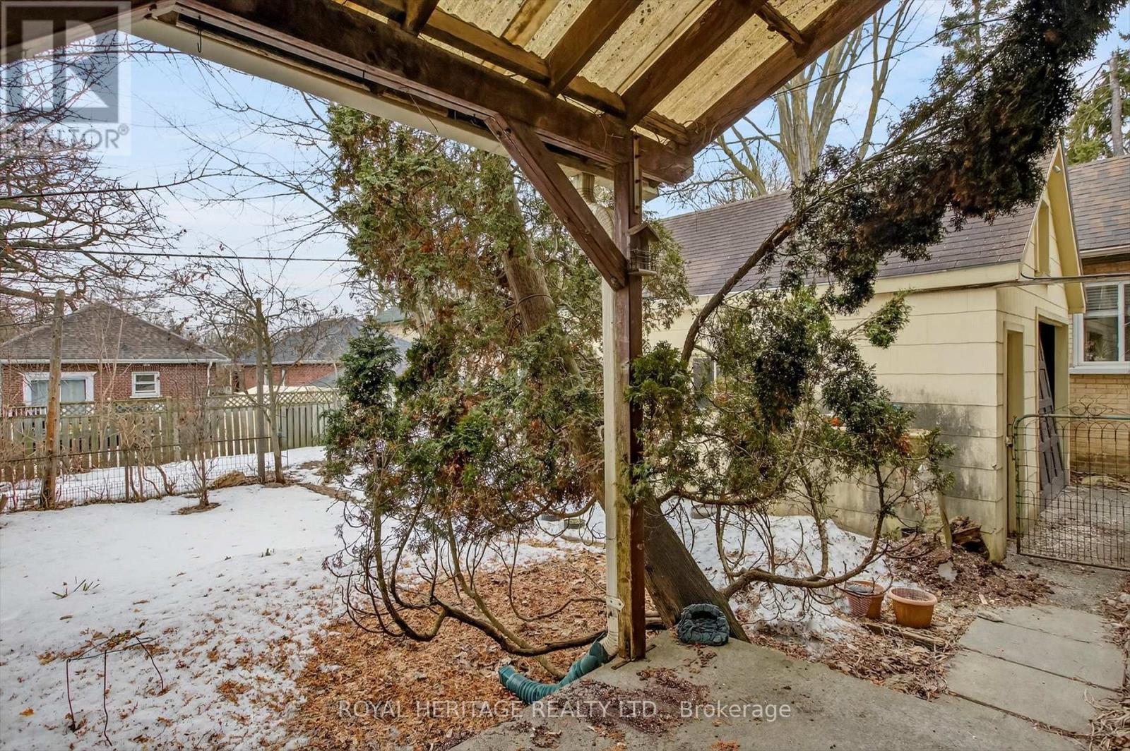 780 Water Street, Peterborough (Northcrest Ward 5), Ontario  K9H 3N6 - Photo 40 - X12886028