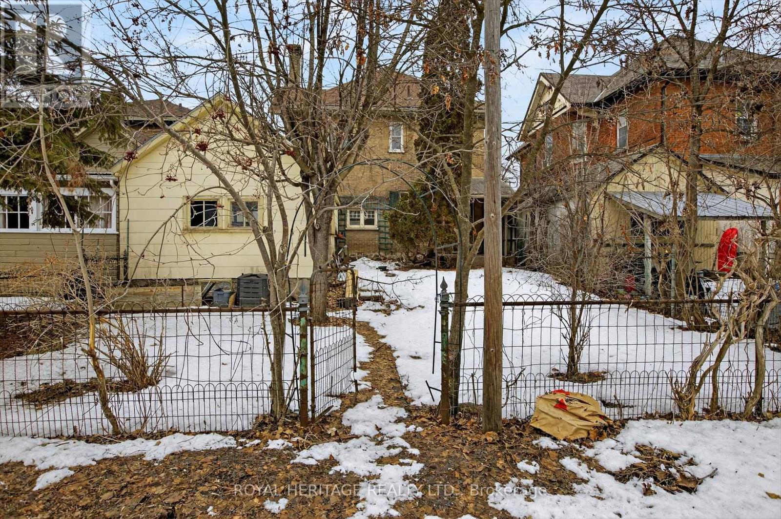 780 Water Street, Peterborough (Northcrest Ward 5), Ontario  K9H 3N6 - Photo 43 - X12886028