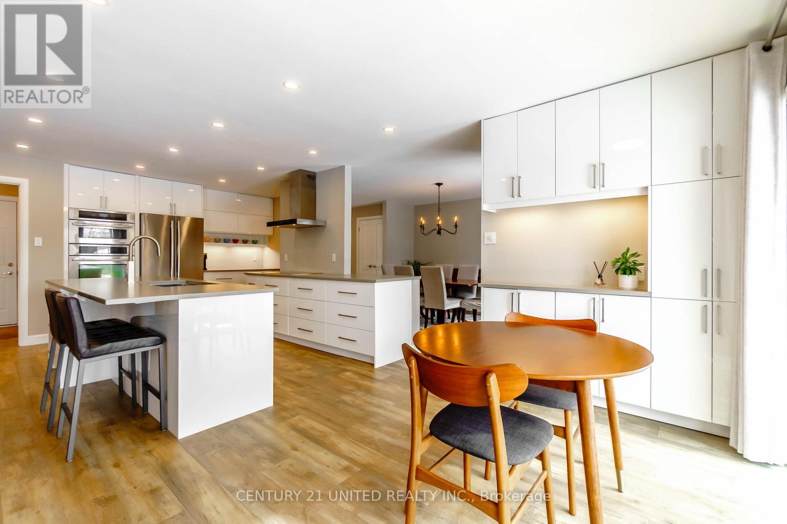 1691 Forster Avenue, Peterborough (Otonabee Ward 1), Ontario  K9K 2G6 - Photo 12 - X12886916