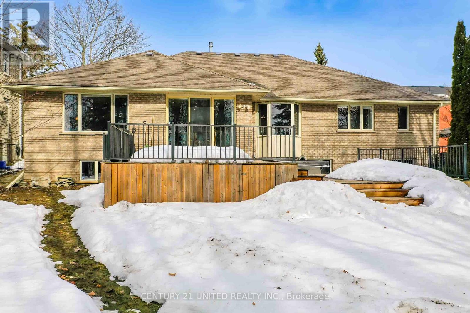 1691 Forster Avenue, Peterborough (Otonabee Ward 1), Ontario  K9K 2G6 - Photo 34 - X12886916