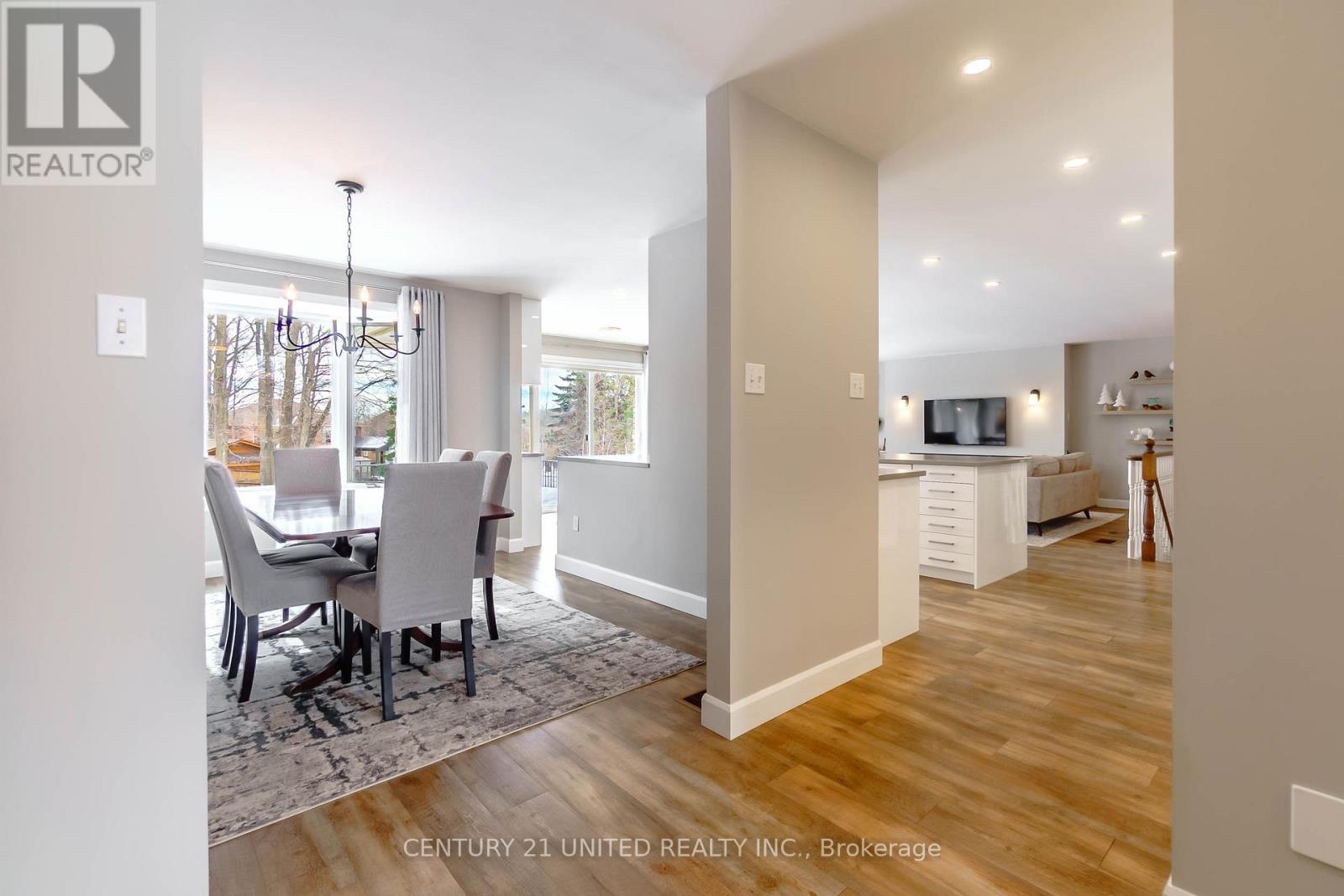 1691 Forster Avenue, Peterborough (Otonabee Ward 1), Ontario  K9K 2G6 - Photo 7 - X12886916