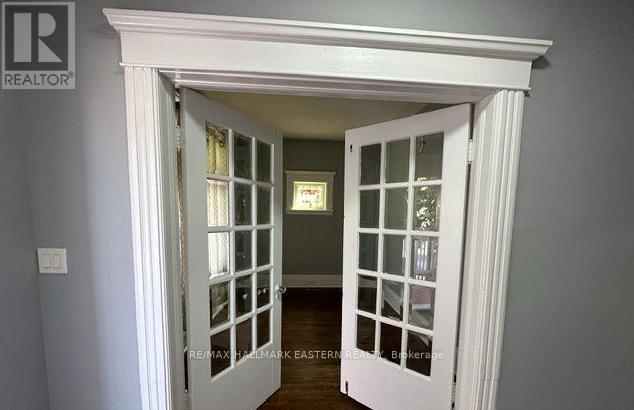 Unit 1 - 293 Dalhousie Street, Peterborough (Town Ward 3), Ontario  K9J 2M6 - Photo 4 - X12887036