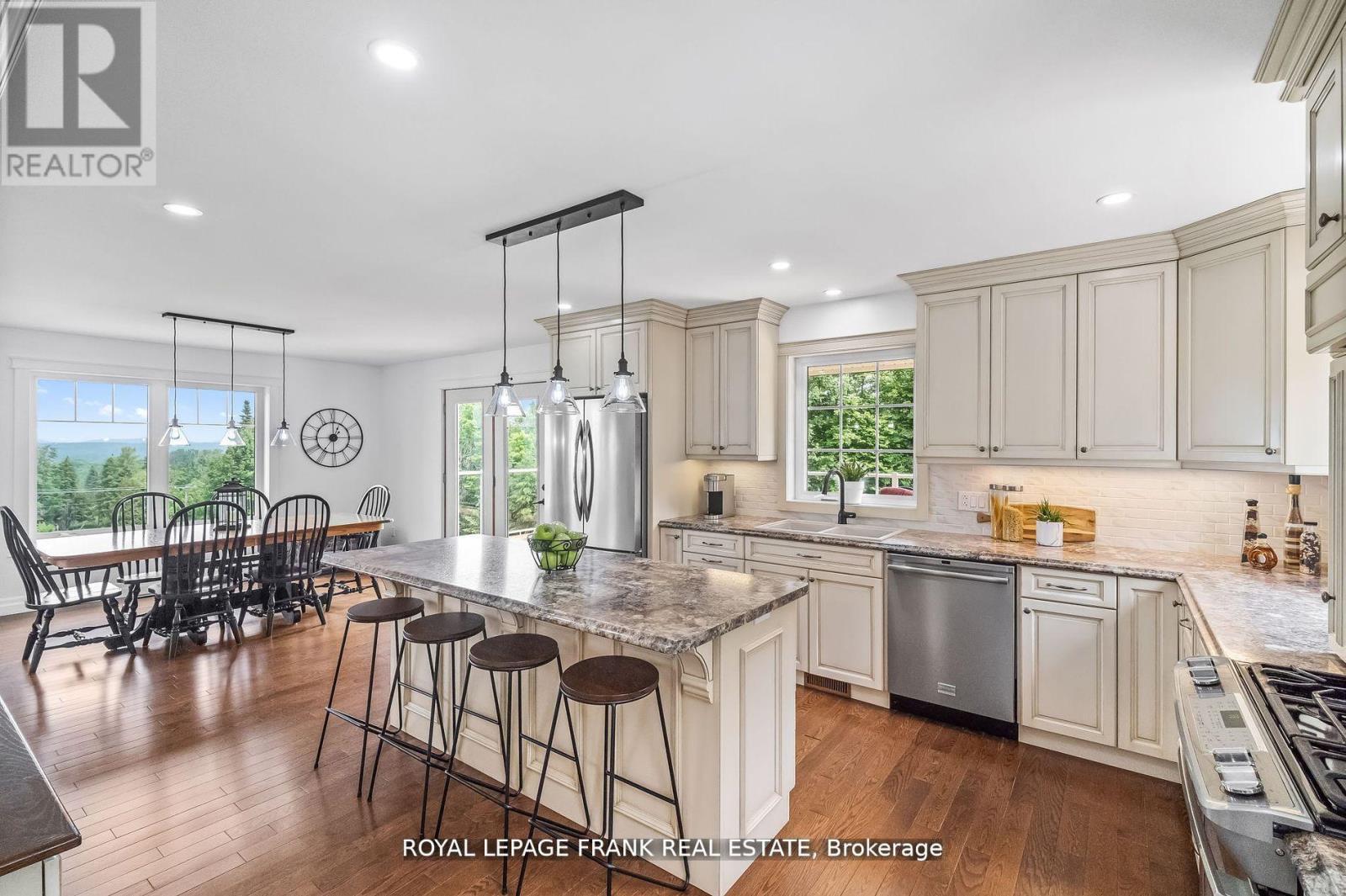 370 Detlor Road, Bancroft (Dungannon Ward), Ontario  K0L 1C0 - Photo 14 - X12887576