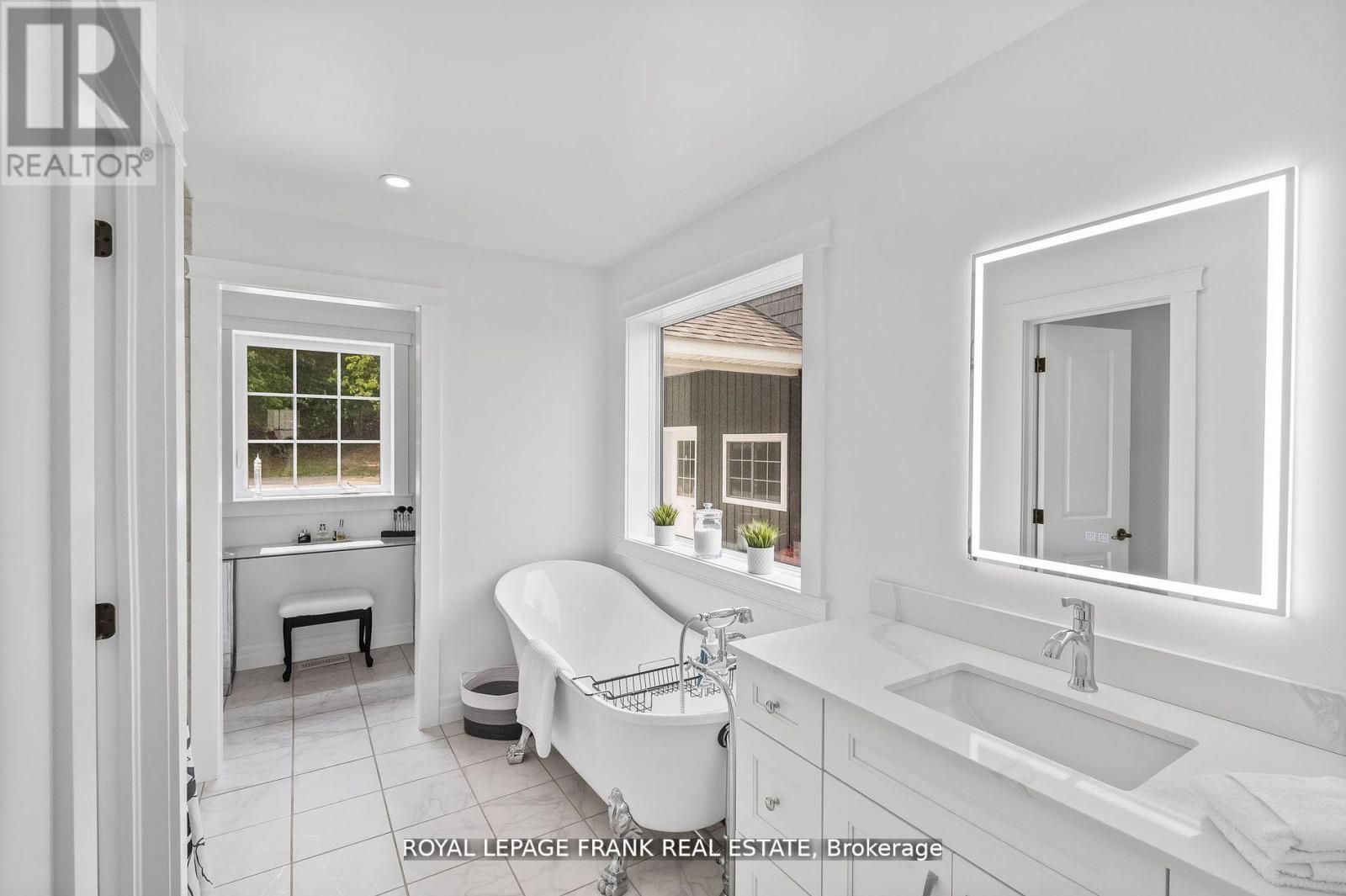 370 Detlor Road, Bancroft (Dungannon Ward), Ontario  K0L 1C0 - Photo 18 - X12887576