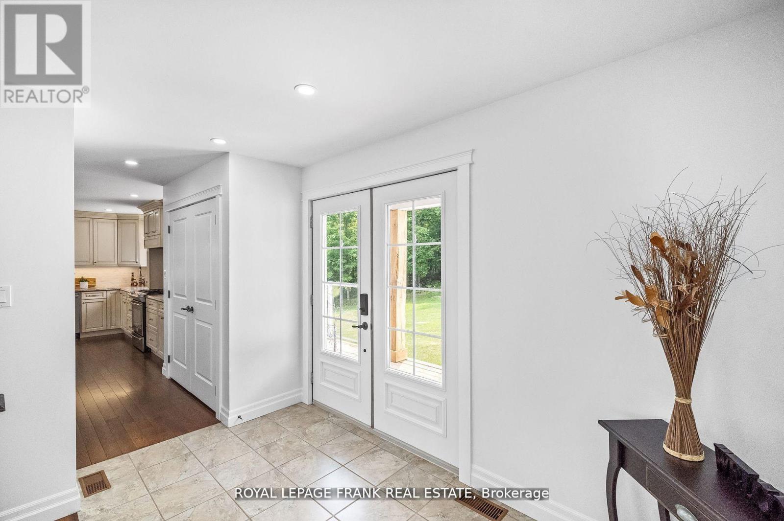 370 Detlor Road, Bancroft (Dungannon Ward), Ontario  K0L 1C0 - Photo 6 - X12887576