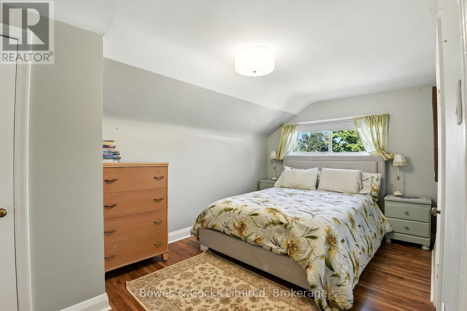 433 Manorhill Avenue, Peterborough (Town Ward 3), Ontario  K9J 6H7 - Photo 21 - X12887796