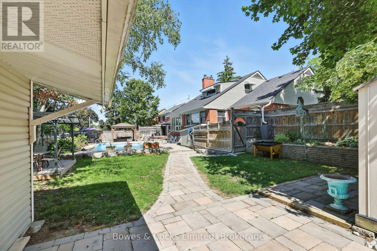 433 Manorhill Avenue, Peterborough (Town Ward 3), Ontario  K9J 6H7 - Photo 45 - X12887796