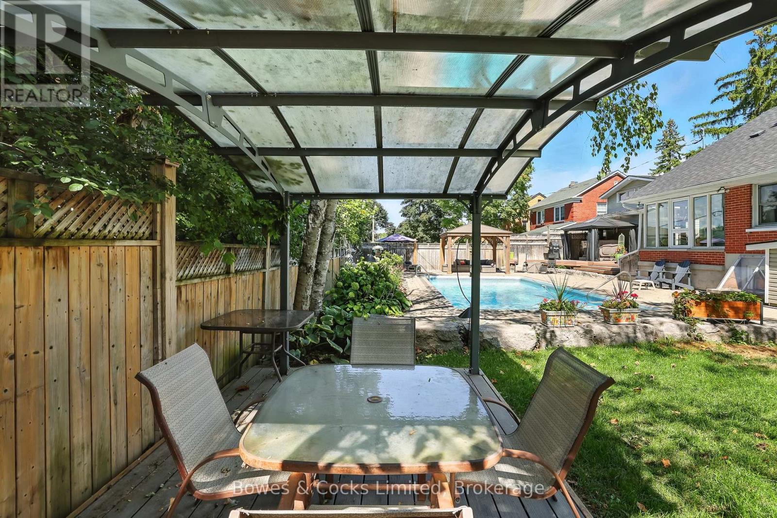 433 Manorhill Avenue, Peterborough (Town Ward 3), Ontario  K9J 6H7 - Photo 46 - X12887796