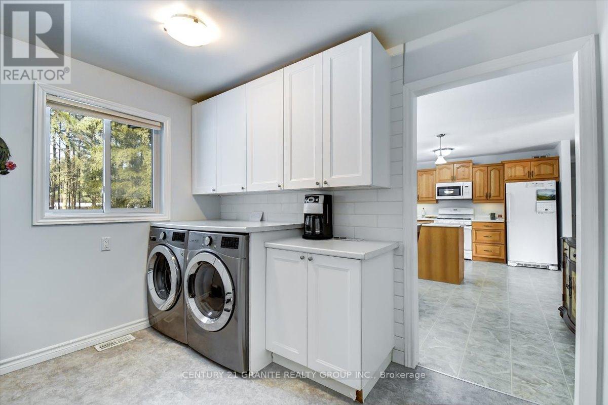 34 Wilson Lane, Hastings Highlands (Herschel Ward), Ontario  K0L 1C0 - Photo 15 - X12888290