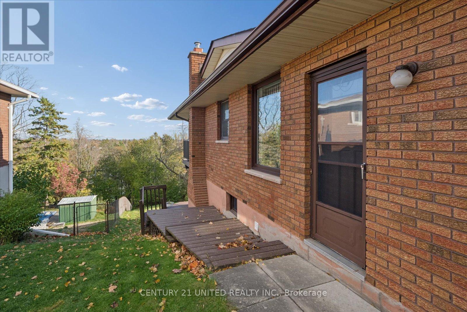 1551 Cherryhill Road, Peterborough (Monaghan Ward 2), Ontario  K9K 1A7 - Photo 37 - X12888396