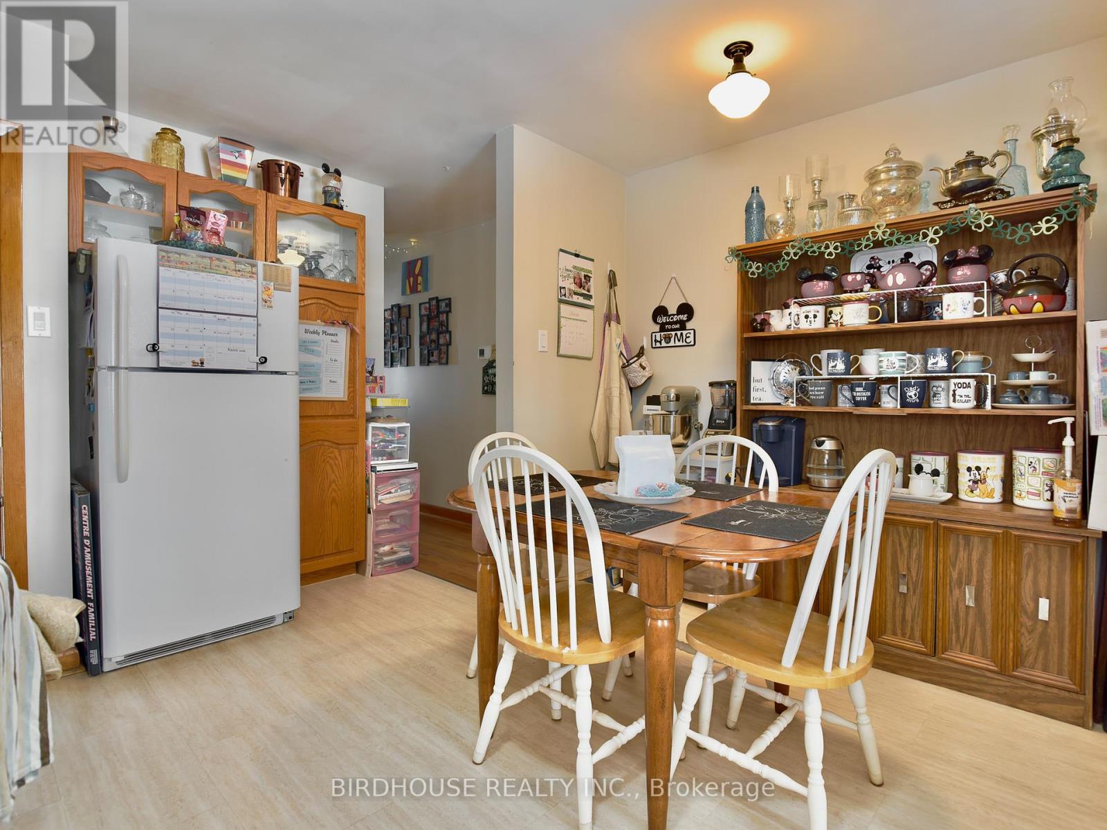 119 Regent Street, Kawartha Lakes (Lindsay), Ontario  K9V 3V7 - Photo 8 - X12888466