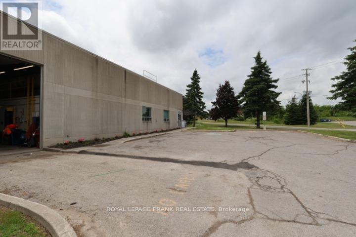 133 Jameson Drive, Peterborough (Otonabee Ward 1), Ontario  K9J 6X6 - Photo 14 - X12888624