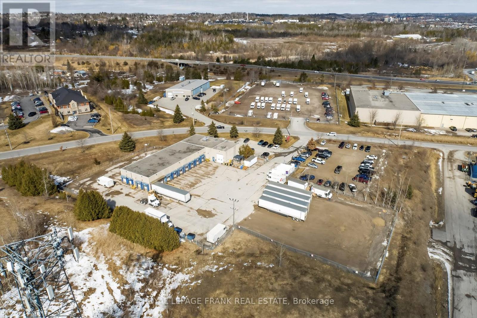 133 Jameson Drive, Peterborough (Otonabee Ward 1), Ontario  K9J 6X6 - Photo 21 - X12888624