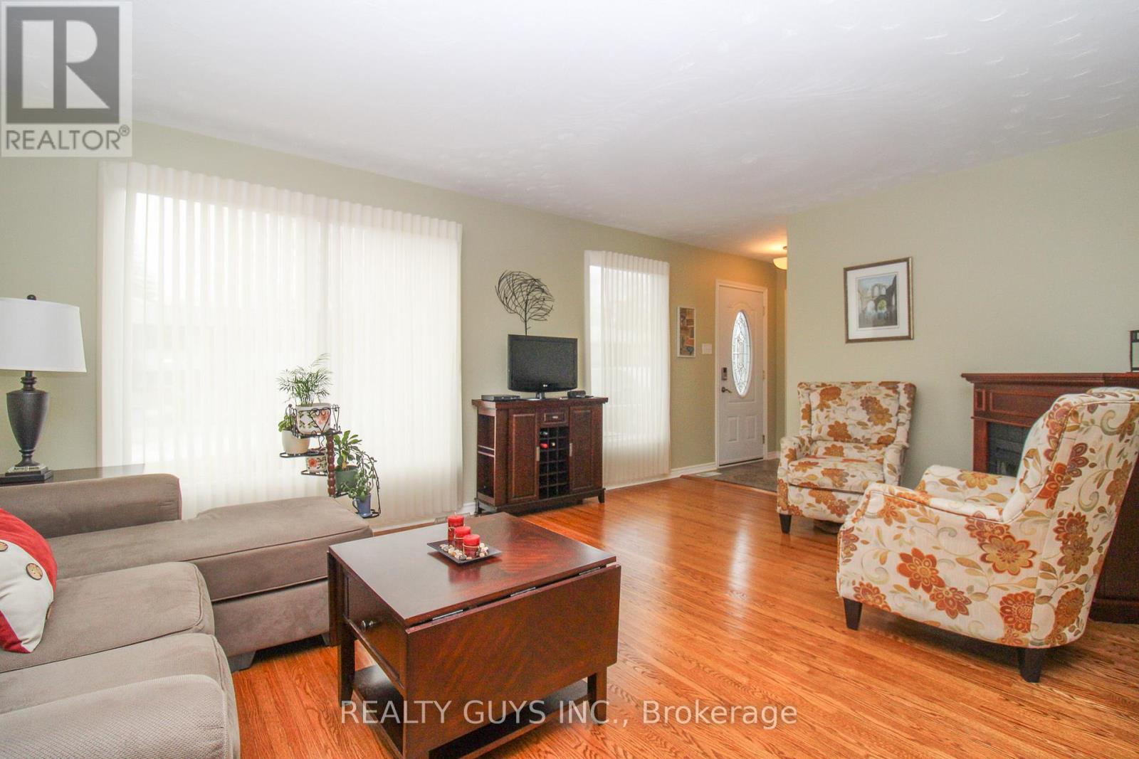 615 Saugeen Crescent, Peterborough (Ashburnham Ward 4), Ontario  K9J 1J9 - Photo 13 - X12888696