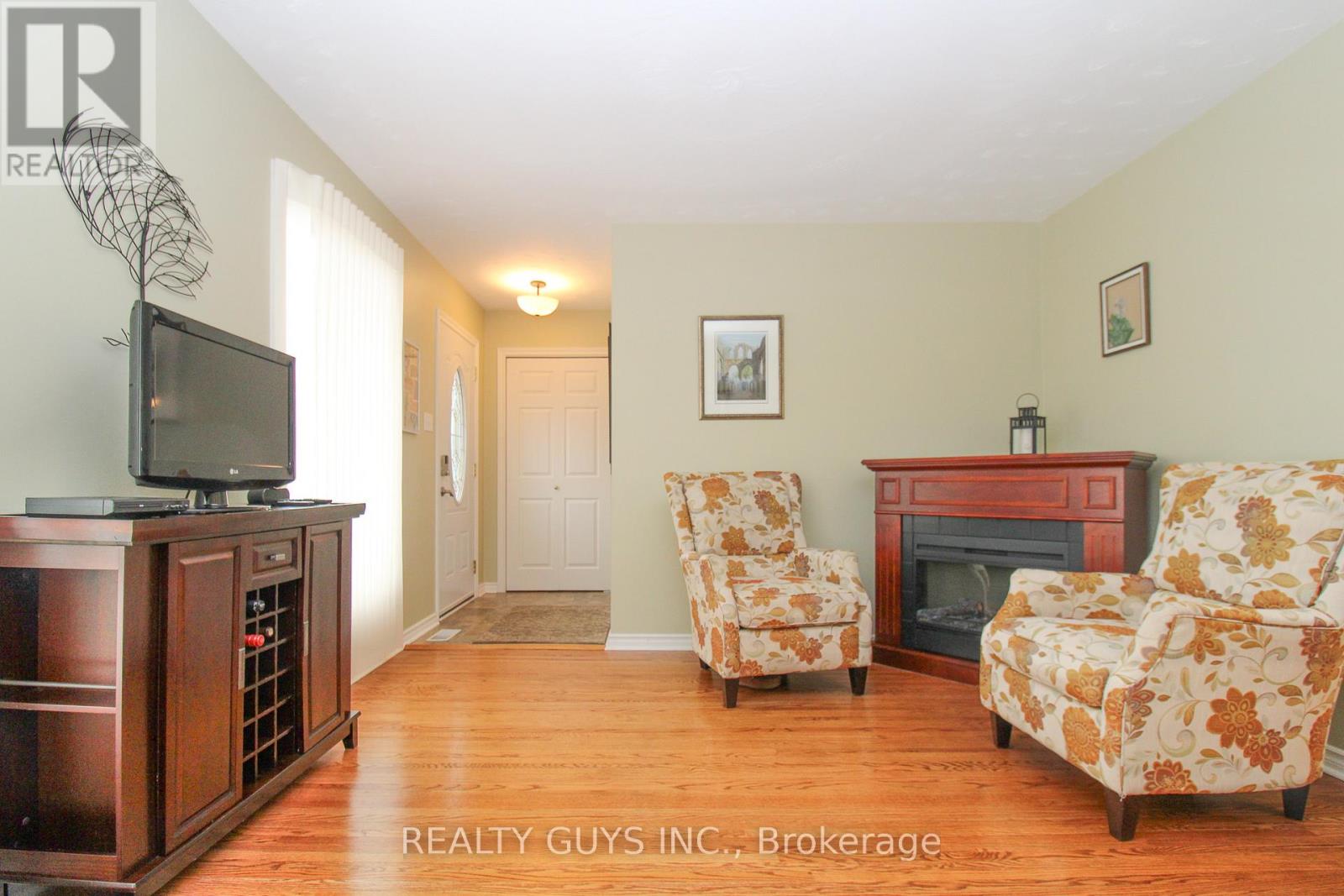 615 Saugeen Crescent, Peterborough (Ashburnham Ward 4), Ontario  K9J 1J9 - Photo 14 - X12888696