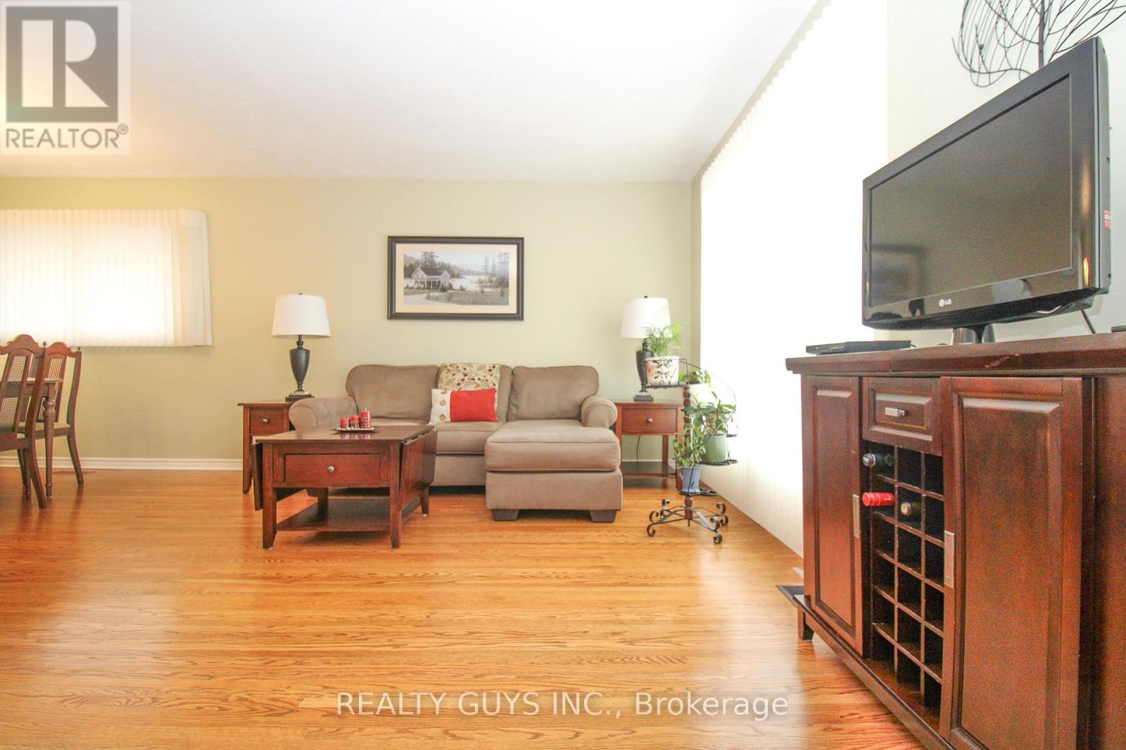 615 Saugeen Crescent, Peterborough (Ashburnham Ward 4), Ontario  K9J 1J9 - Photo 16 - X12888696