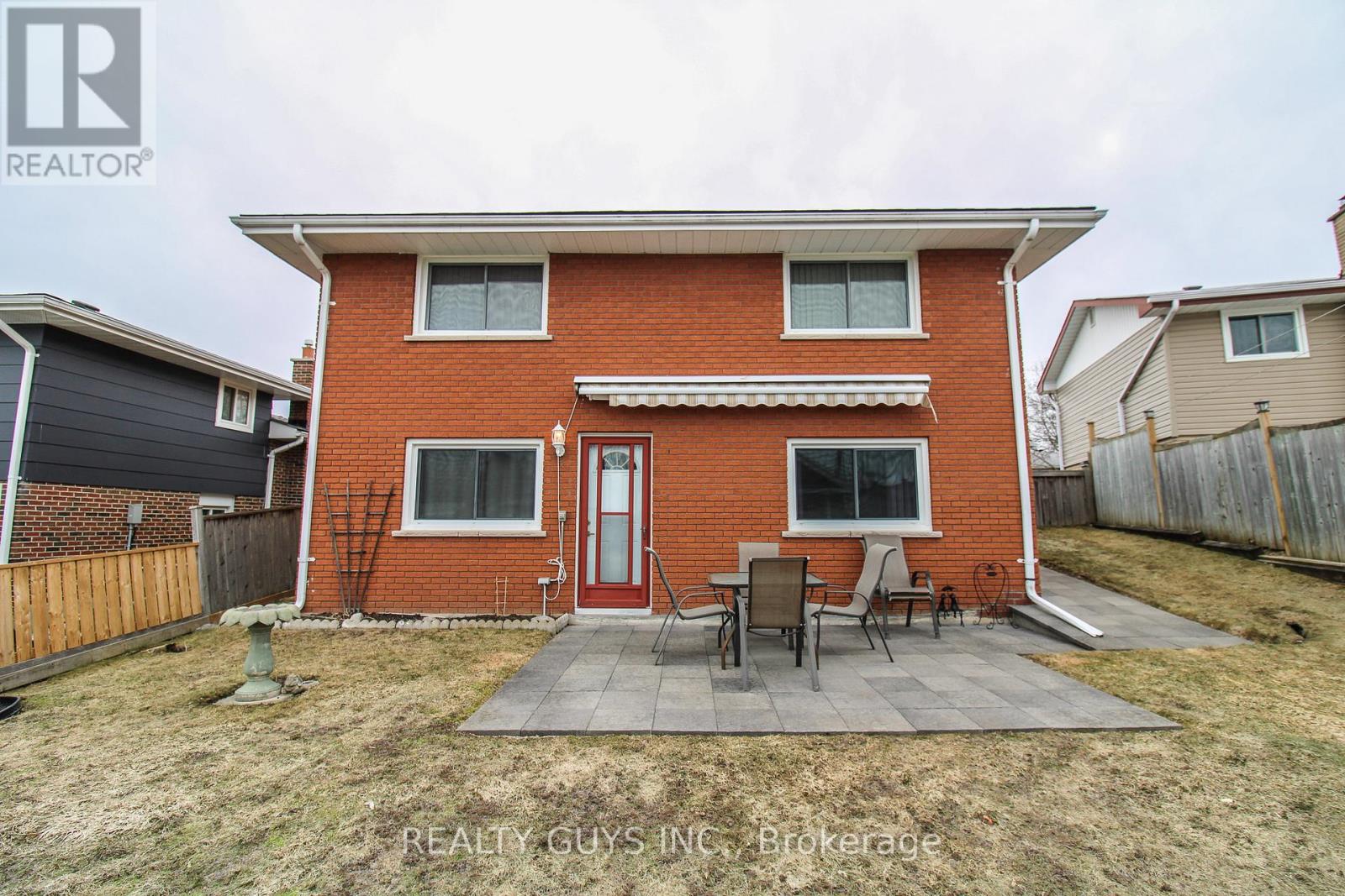 615 Saugeen Crescent, Peterborough (Ashburnham Ward 4), Ontario  K9J 1J9 - Photo 8 - X12888696