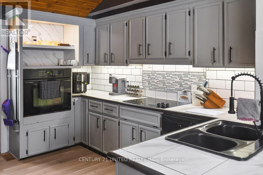 17 Fire Rte 79, Trent Lakes, Ontario  K0L 1J0 - Photo 8 - X12888744