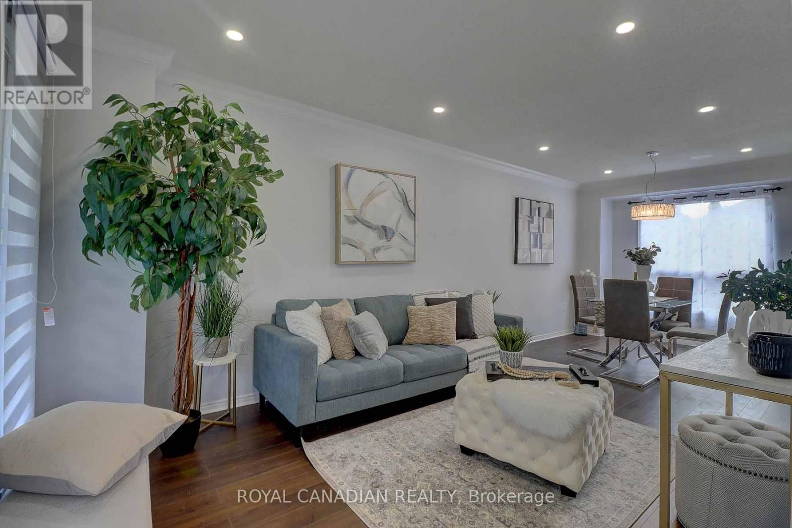 40 Doncaster Crescent, Clarington (Newcastle), Ontario  L1B 1E7 - Photo 4 - E12888892