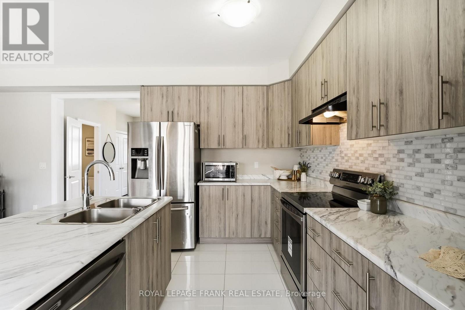 6 Aldridge Lane, Clarington (Newcastle), Ontario  L1B 1G9 - Photo 18 - E12889882