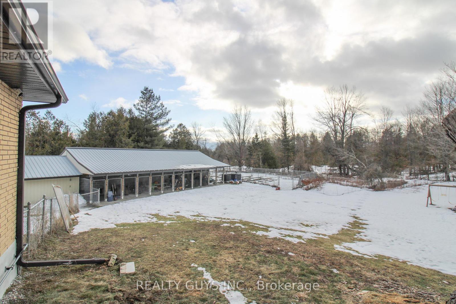 316 Douglas Road, Douro-Dummer, Ontario  K0L 3A0 - Photo 12 - X12890146