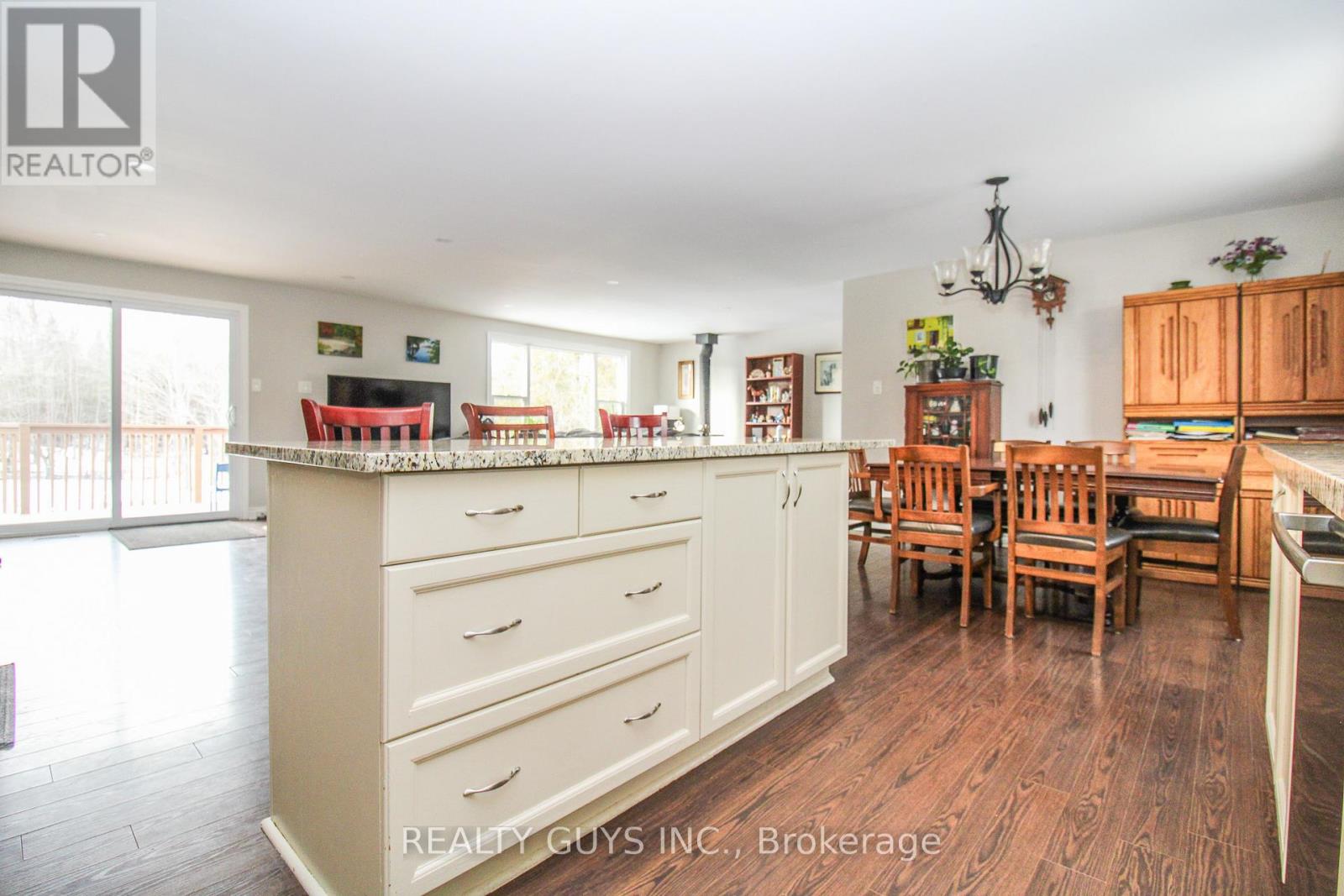 316 Douglas Road, Douro-Dummer, Ontario  K0L 3A0 - Photo 21 - X12890146