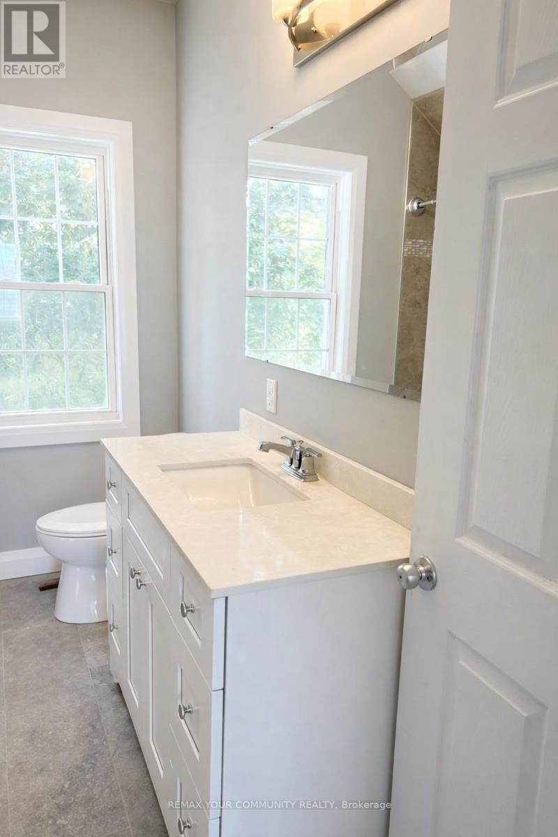 2nd Floor - 7 Mary Street E, Kawartha Lakes (Lindsay), Ontario  K9V 1V1 - Photo 10 - X12890326