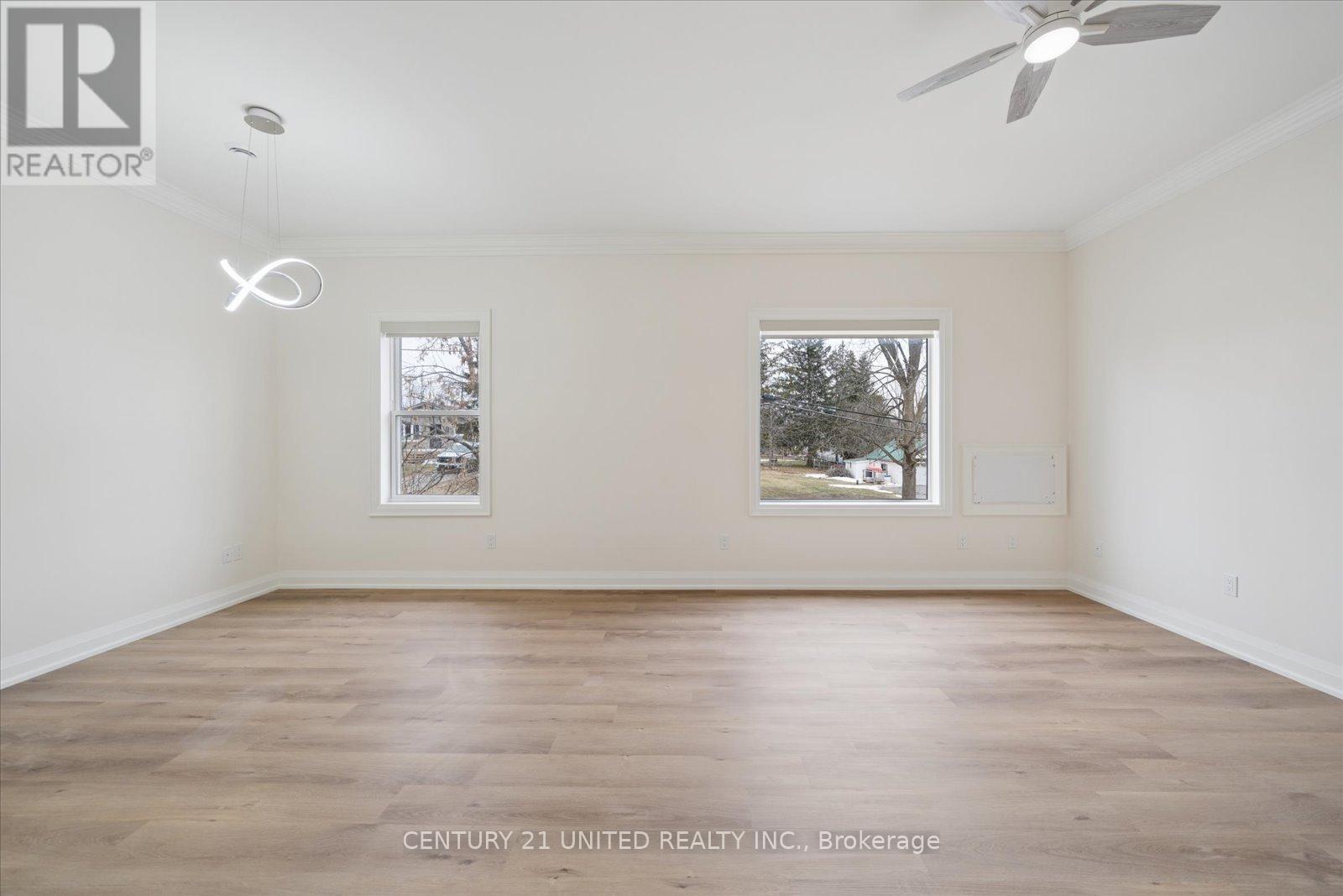 202 - 1027 Willcox Street, Selwyn, Ontario  K0L 1H0 - Photo 4 - X12890580