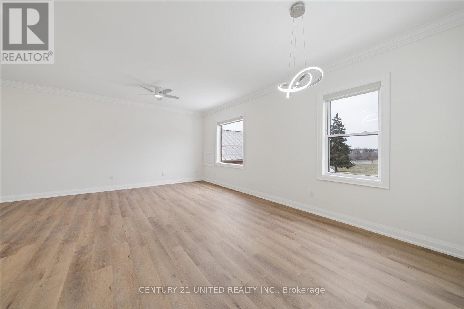 201 - 1027 Willcox Street, Selwyn, Ontario  K0L 1H0 - Photo 6 - X12890632