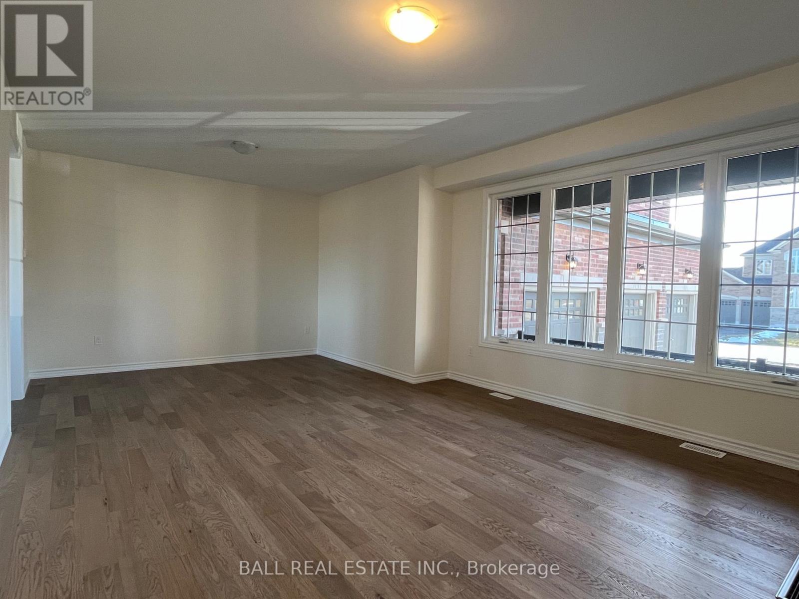 33 - 104 Golden Meadows Drive, Otonabee-South Monaghan, Ontario  K9J 6Y3 - Photo 4 - X12890758