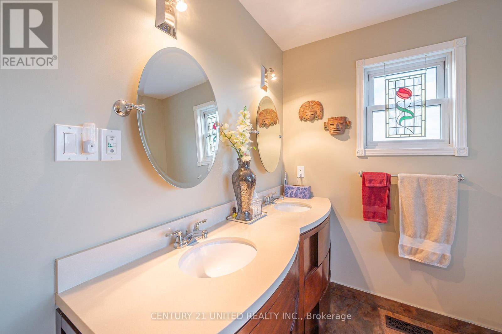 257 10th Line Rd South Dummer Road, Douro-Dummer, Ontario  K0L 2V0 - Photo 28 - X12890810