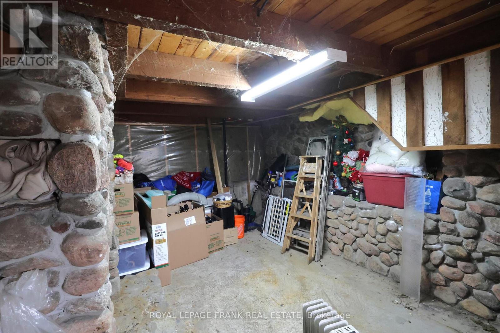 294 Parkhill Road W, Peterborough (Northcrest Ward 5), Ontario  K9H 3H7 - Photo 25 - X12890852