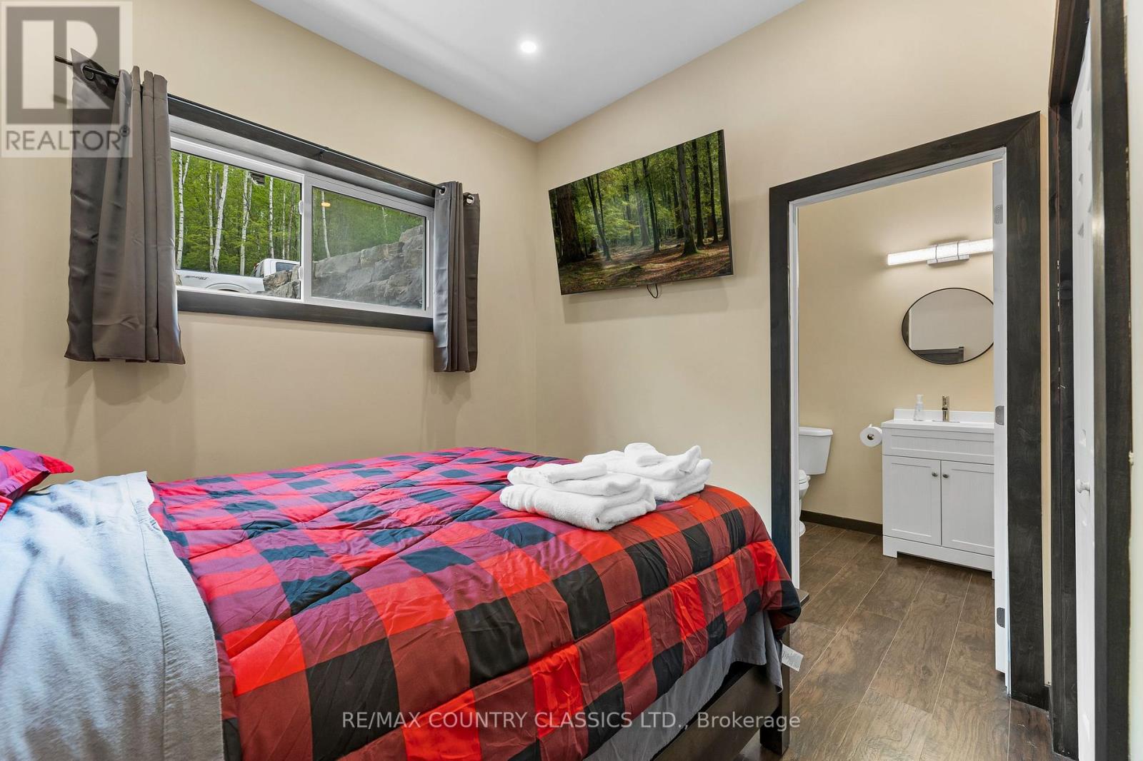 511 Brethour Road, Hastings Highlands (Herschel Ward), Ontario  K0L 1C0 - Photo 40 - X12890952