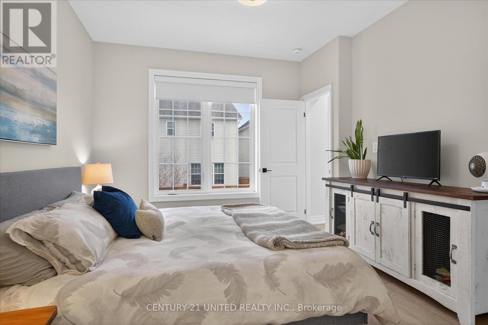 528 Macintosh Grove, Peterborough (Northcrest Ward 5), Ontario  K9H 0C4 - Photo 25 - X12890974