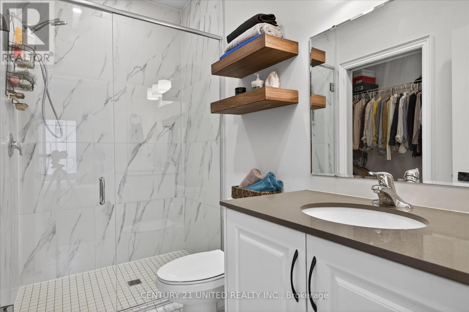 528 Macintosh Grove, Peterborough (Northcrest Ward 5), Ontario  K9H 0C4 - Photo 26 - X12890974