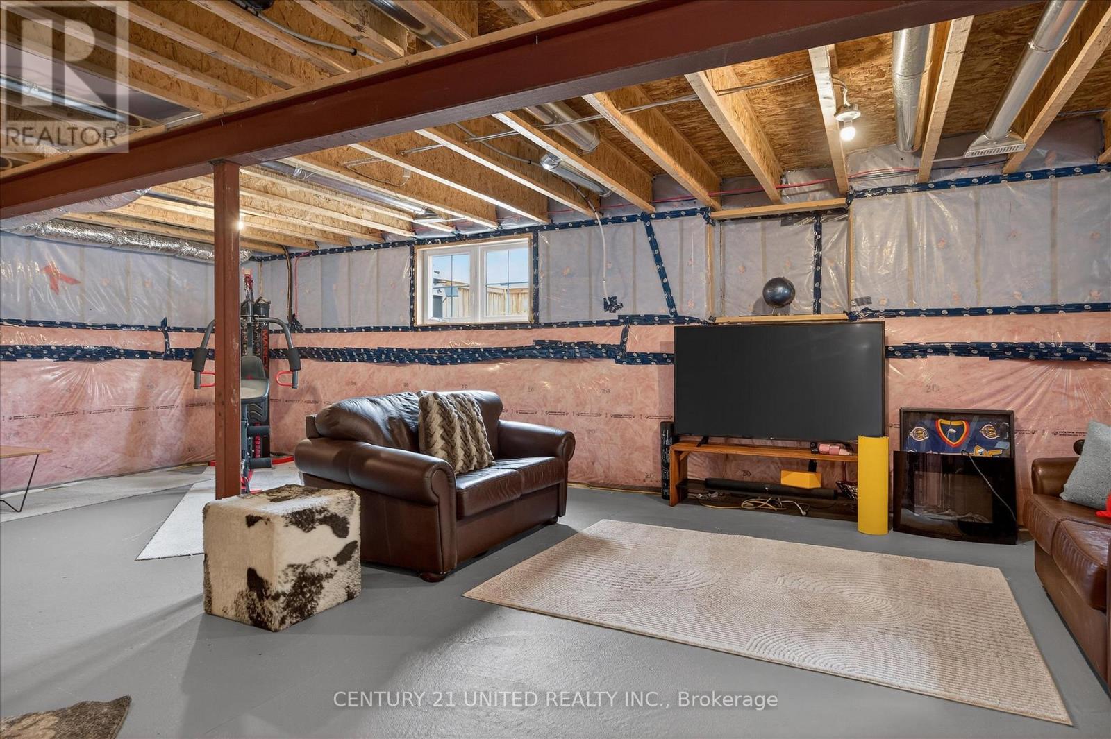 528 Macintosh Grove, Peterborough (Northcrest Ward 5), Ontario  K9H 0C4 - Photo 32 - X12890974