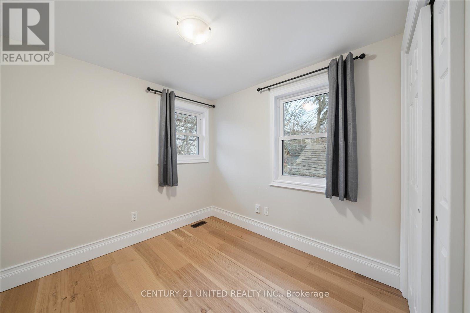 512 - 514 College Street, Peterborough (Town Ward 3), Ontario  K9H 3K3 - Photo 23 - X12890982