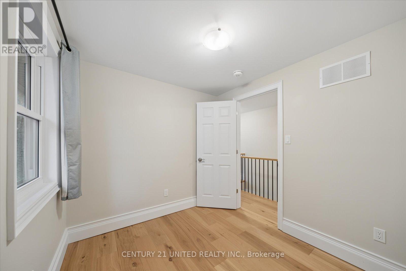 512 - 514 College Street, Peterborough (Town Ward 3), Ontario  K9H 3K3 - Photo 27 - X12890982