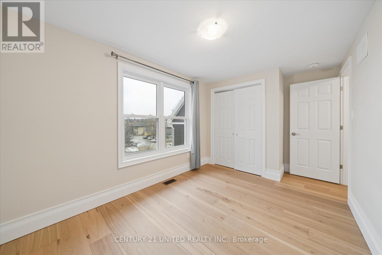 512 - 514 College Street, Peterborough (Town Ward 3), Ontario  K9H 3K3 - Photo 31 - X12890982