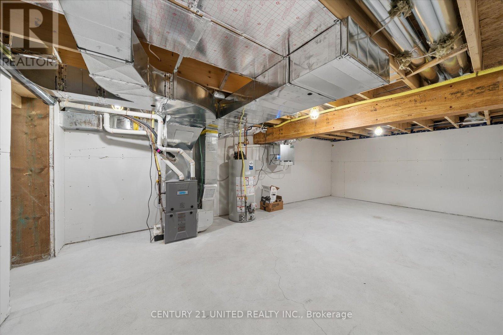 512 - 514 College Street, Peterborough (Town Ward 3), Ontario  K9H 3K3 - Photo 36 - X12890982