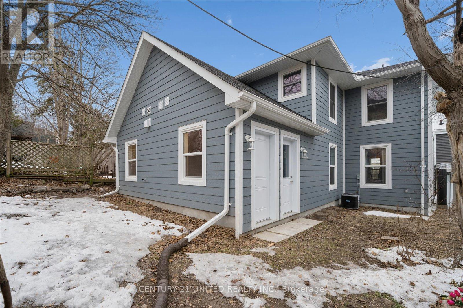 512 - 514 College Street, Peterborough (Town Ward 3), Ontario  K9H 3K3 - Photo 39 - X12890982